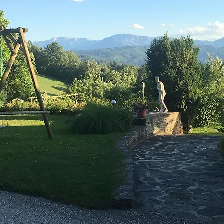 Kollehof Apartamento *